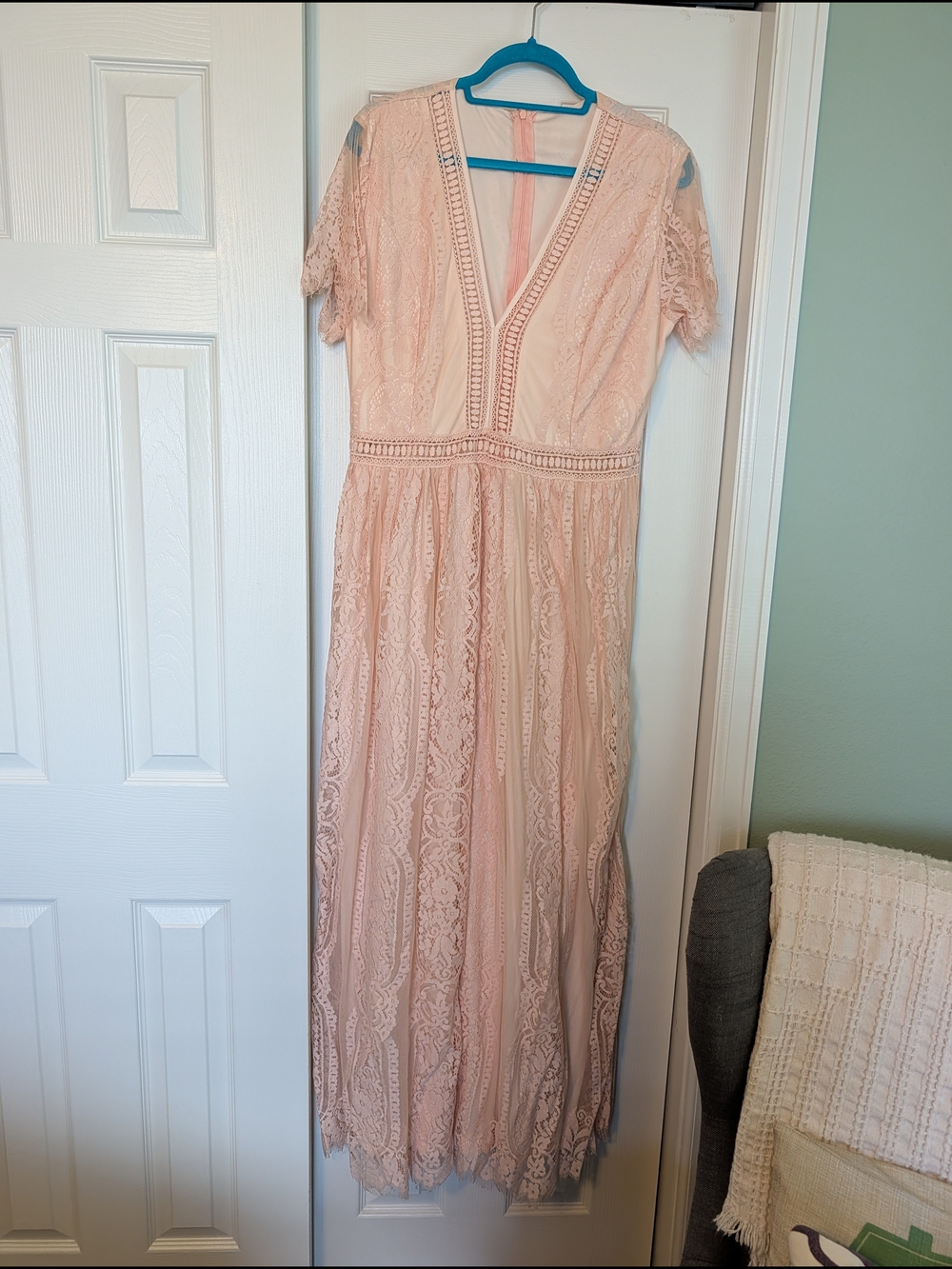 Elegant Pink Lace Maxi Dress - V-Neck, Short Sleeve